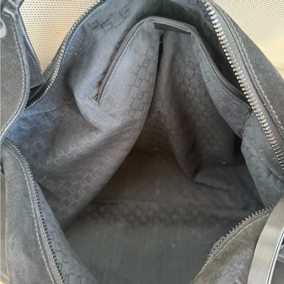 Large Black Suede Gucci Hobo Bag - Picture 12 of 14